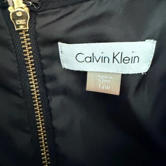 Calvin Klein Black Dress with Bold Floral Design - Picture 2 of 9